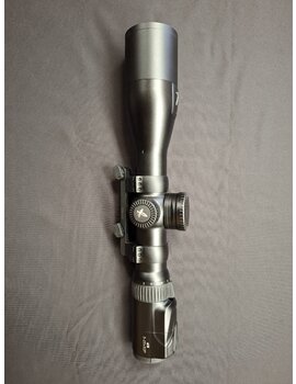 Swarovski DS 5-25x52P + Blaser montáž