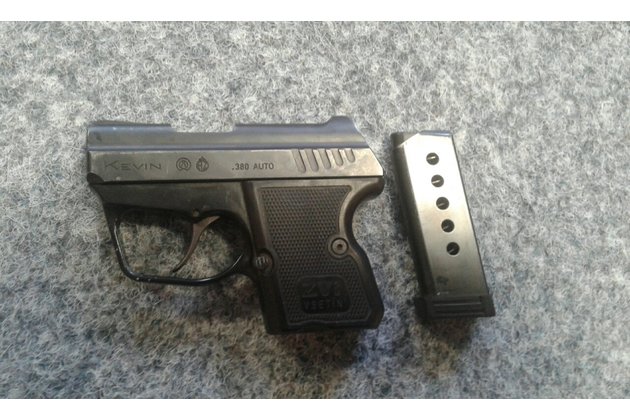 ZVI Vsetín Kevin .38 auto