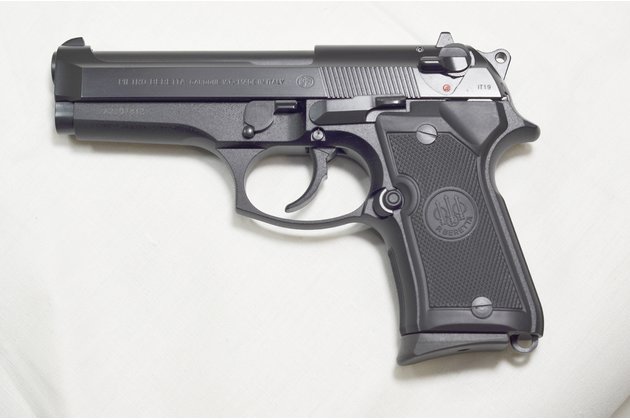 Beretta 92FS Compact, cal. 9mm Para Pistole samonabíjecí