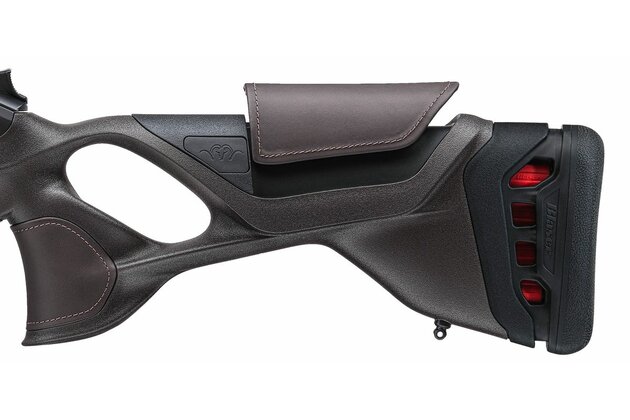 Stavitelná lícnice na Blaser R8 Ultimate, kůže